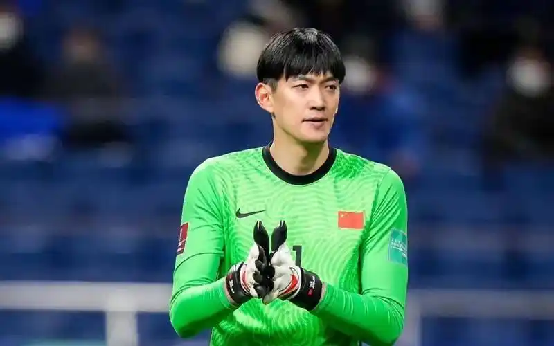 原创中国男足水平差但门将仍是亚洲一流究竟谁才是真正的门神