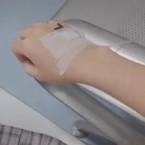 抖音吊瓶图,请假专用