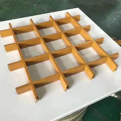 木饰面铝格栅方格葡萄架吊顶