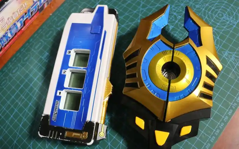 来自地球的雷奥尼克斯战士  大怪兽格斗仪