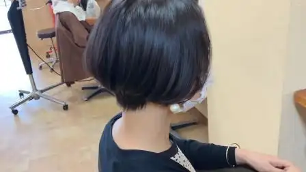 "鲍勃头"短发有多美?这么多女性选择它,今天无论如何要试一下