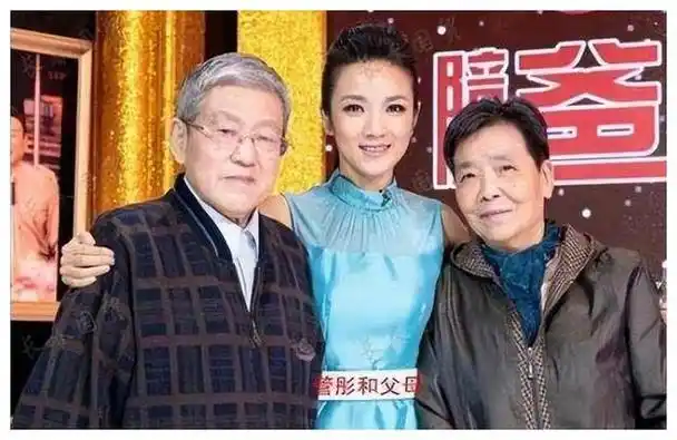 央视主持管彤高龄产子与韩红深陷同性恋风波现在她过得好吗