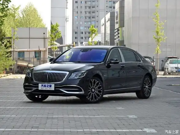 迈巴赫s级 正价销售中 售价146.8万起