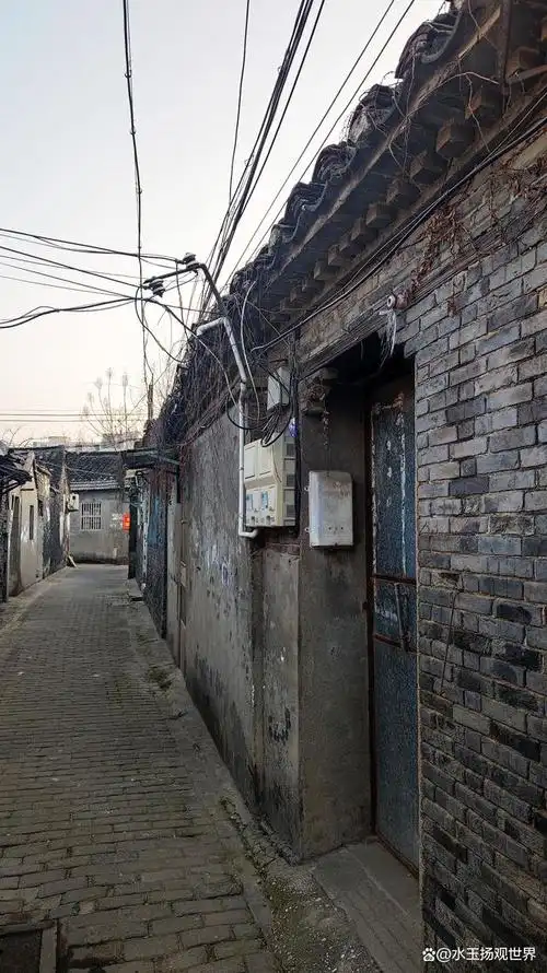 如果说要深度了解一座城市,我想一定要去它最具烟火气的小巷子里走一