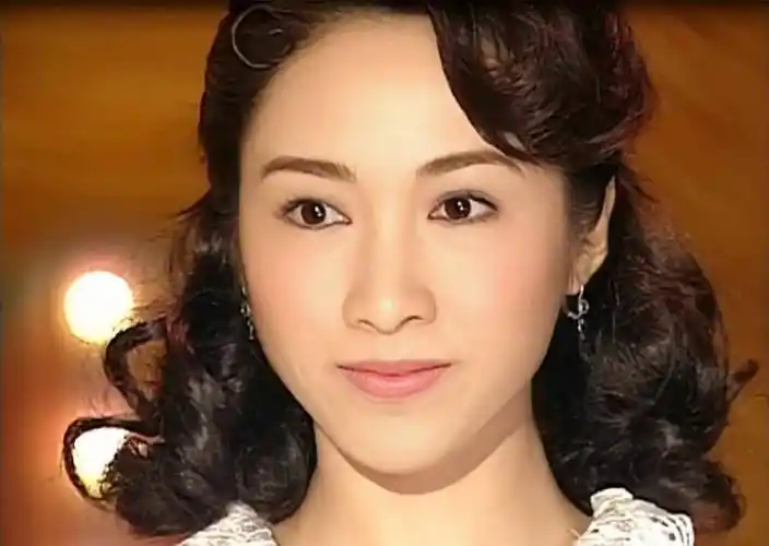 tvb经典剧集《凤舞香罗》:世间多少痴儿女,爱到深处无怨尤