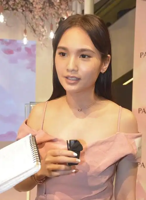 2019年4月12日,杨丞琳出席香港微博之夜.