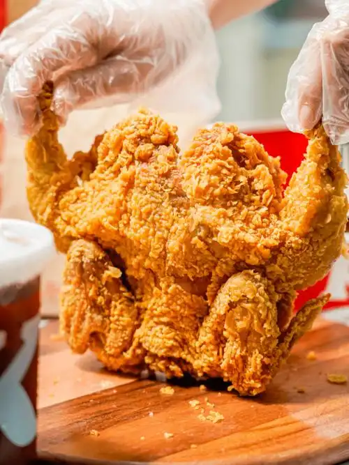 kfc「爆汁炸全鸡」,来了!_炸鸡