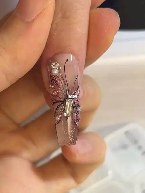 美甲蝴蝶03在飞耶手绘蝴蝶绝绝子