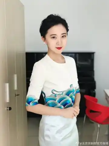 胡文阁@梅派-胡文阁 ,尚伟@尚伟919 ,王怡 ,李红艳@京剧演员李红艳