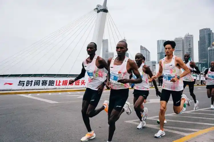 李宁发布2023年业绩,"单品牌,多品类,多渠道"促进增长_运动_集团_篮球