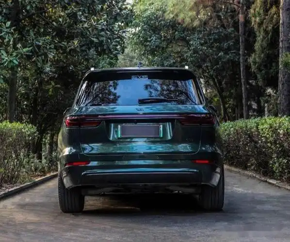 王一博同款7575理想one改色哥特兰绿