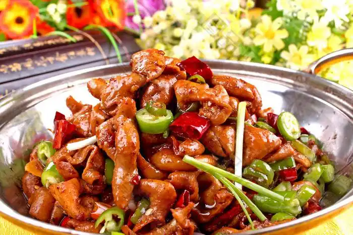 精品干锅肥肠图片2