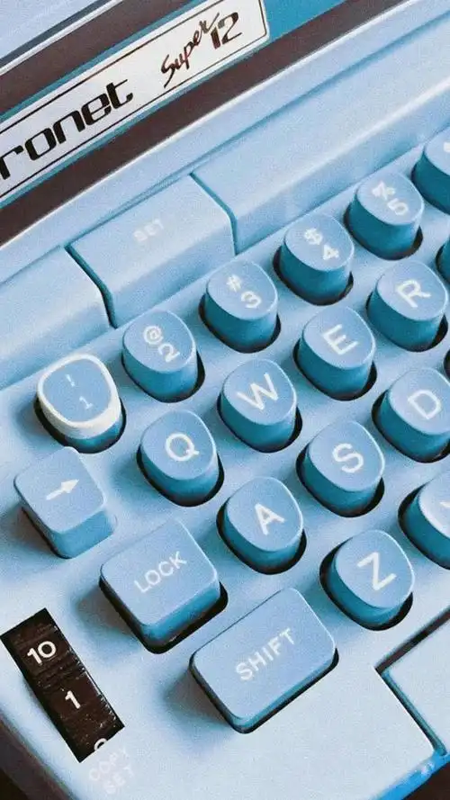蓝色键盘_手机壁纸_唯美其他手机壁纸_我要个性网