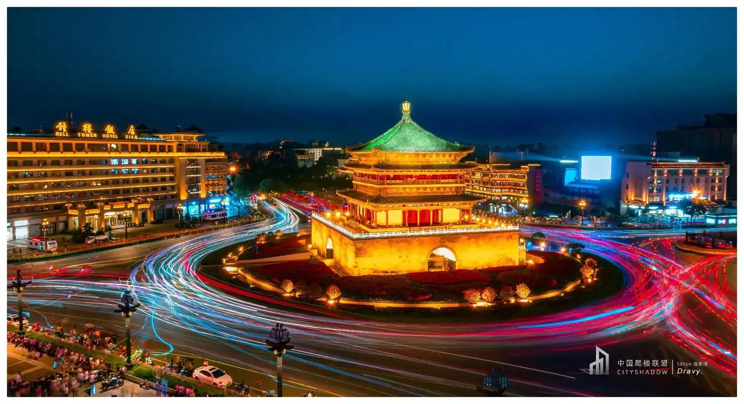 西安钟楼夜景风光