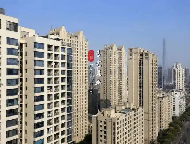 黄浦豪宅翠湖天地嘉苑三期建面128平2房售价2825万