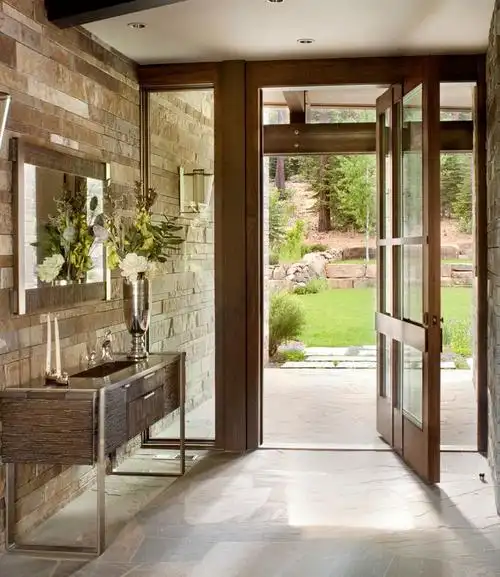 追求极简纯粹的时尚艺术 现代风格玻璃门装修效果图