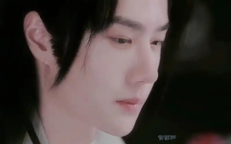 【王一博】白衣谢允