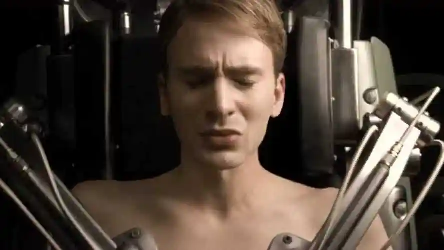 你知道美队变身肌肉猛男前的样子么?