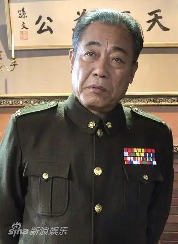 资料图片电视剧俘虏兵冯恩鹤饰骆秉章