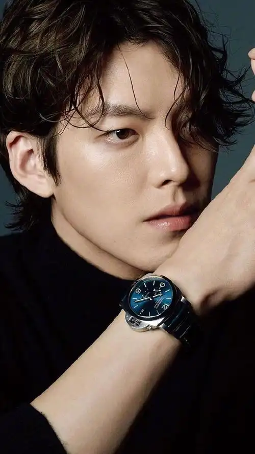 金宇彬帅气写真手机壁纸