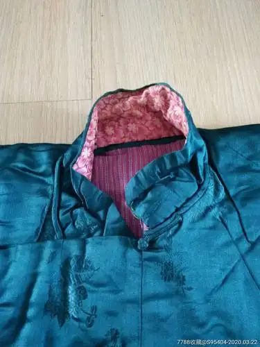 民国缎子料大襟棉袄.