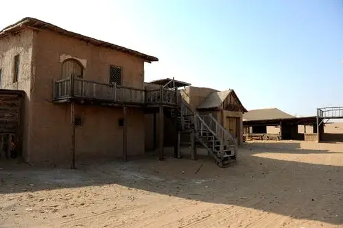 沙漠"龙门客栈"-新手图集-光影中国网-36.01ny.cn - powered by discu