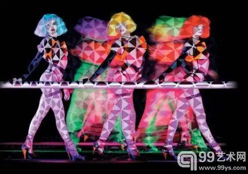 世上最美的裸体人体艺术表演