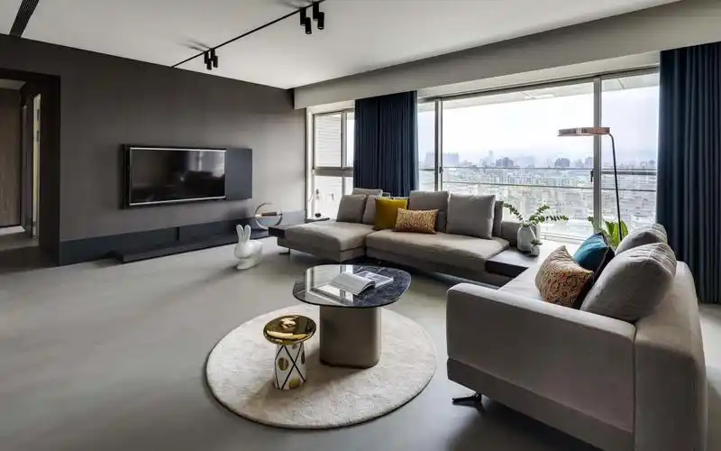 特别喜欢这家的落地玻璃窗,景色一览无余.