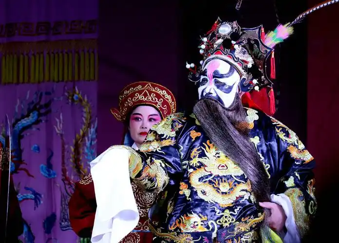 传统川戏: 赵 钢 , 程尊堂 《牛皋扯旨》 剧照