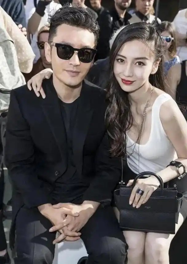 黄晓明蹲点为baby庆生,两处细节耐人寻味,同框大戏备受瞩目!