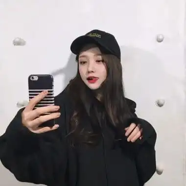 戴帽子的女生头像超拽霸气