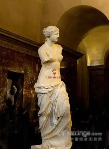 在希腊与罗马 神话中,金星是爱与美的化身——维纳斯女神.