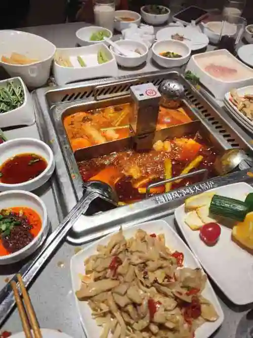 海底捞火锅(泸州万象汇店)-"今天聚餐,又来吃海底捞啦一如既往的需要.