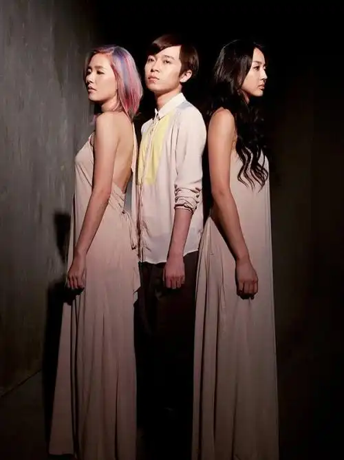 张悬 张钧甯 吴青峰 两者