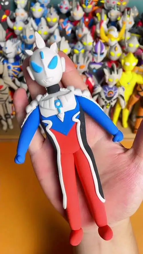 创作灵感 欧布奥特曼智勇形态粘土教程-度小视