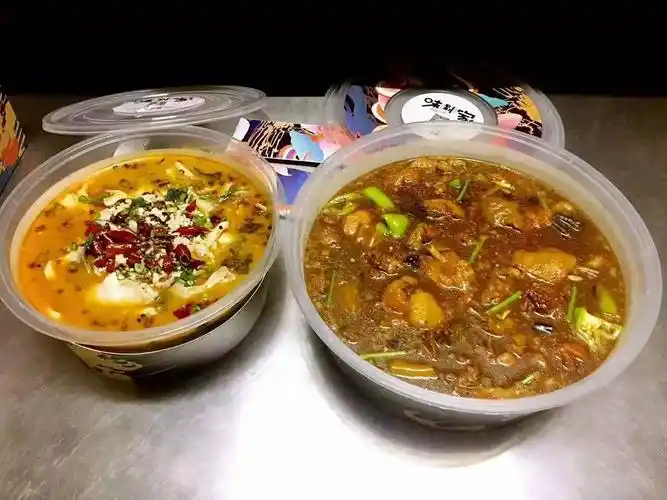 这家外卖横扫潍坊吃货圈天天爆单零差评让你欲罢不能