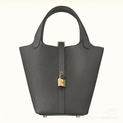 出全新爱马仕菜篮子积雨云灰金扣