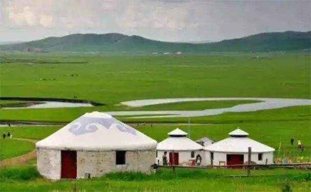 内蒙古民居的建筑特色