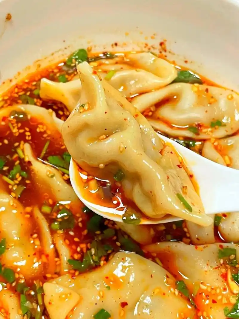 这个酸汤水饺己经吃了不下10次了!真的是我吃过醉好吃的饺子做法!