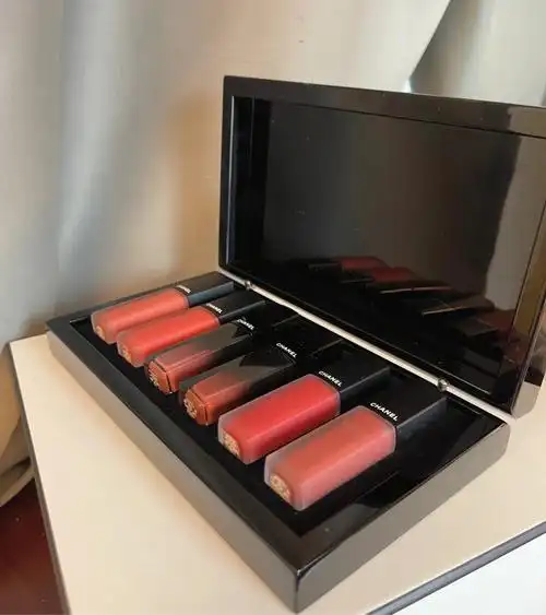 香奈儿礼盒装口红