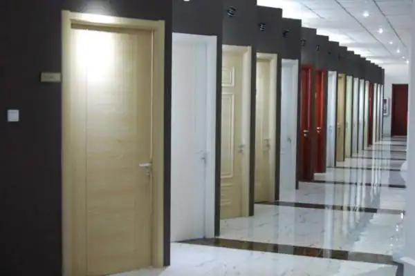 福祥门业加盟支持:整店输出,轻松运营1,样板支持免费店面设计,实行"你