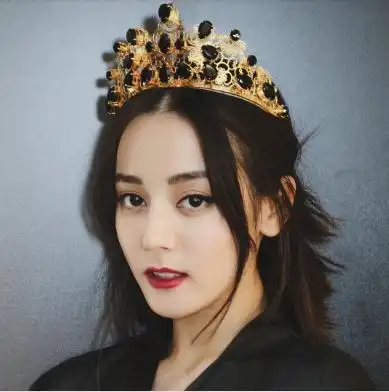 热巴头戴皇冠,气场全开获日本网友疯狂点赞