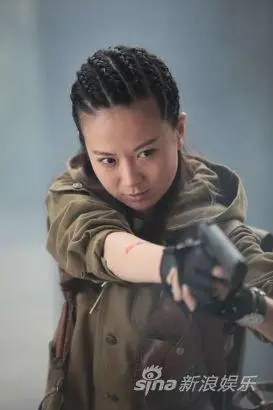 高斯饰演欧阳兰