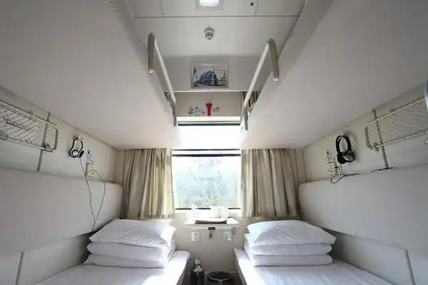 火车软卧和硬卧有什么不一样吗?软卧有什么优待吗?