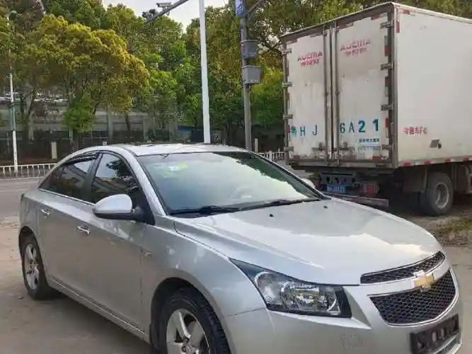 雪佛兰 科鲁兹  2011款 1.8l sx at图片