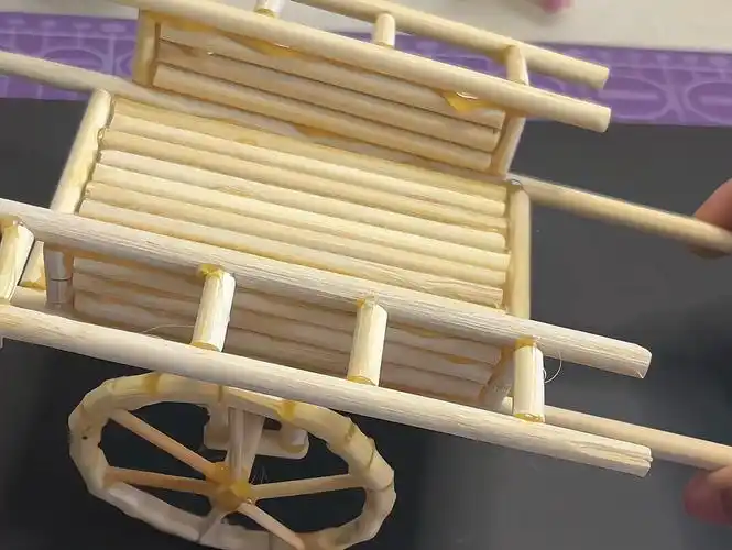 一次性筷子手工制作,用过的一次性筷子不要扔,教你简单几步做一个好玩