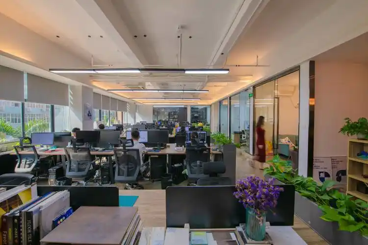 耀年深圳办公室内部