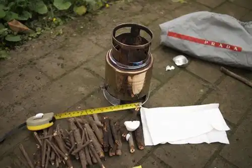 这个体验很靠谱自制便携式287克柴火炉图