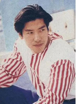 从"红极一时"到"锒铛入狱","乌鸦"张耀扬经历了什么?