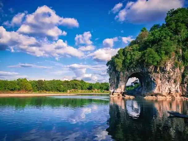 桂林 大漓江 阳朔 龙脊梯田双飞6日游-途牛